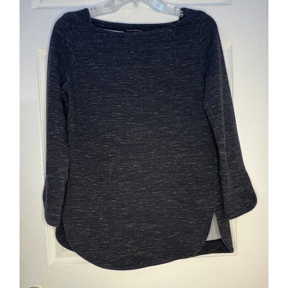 Banana Republic Dark Gray Knit Top 3/4 Sleeve W/ Split Round Cuff Size XS EUC